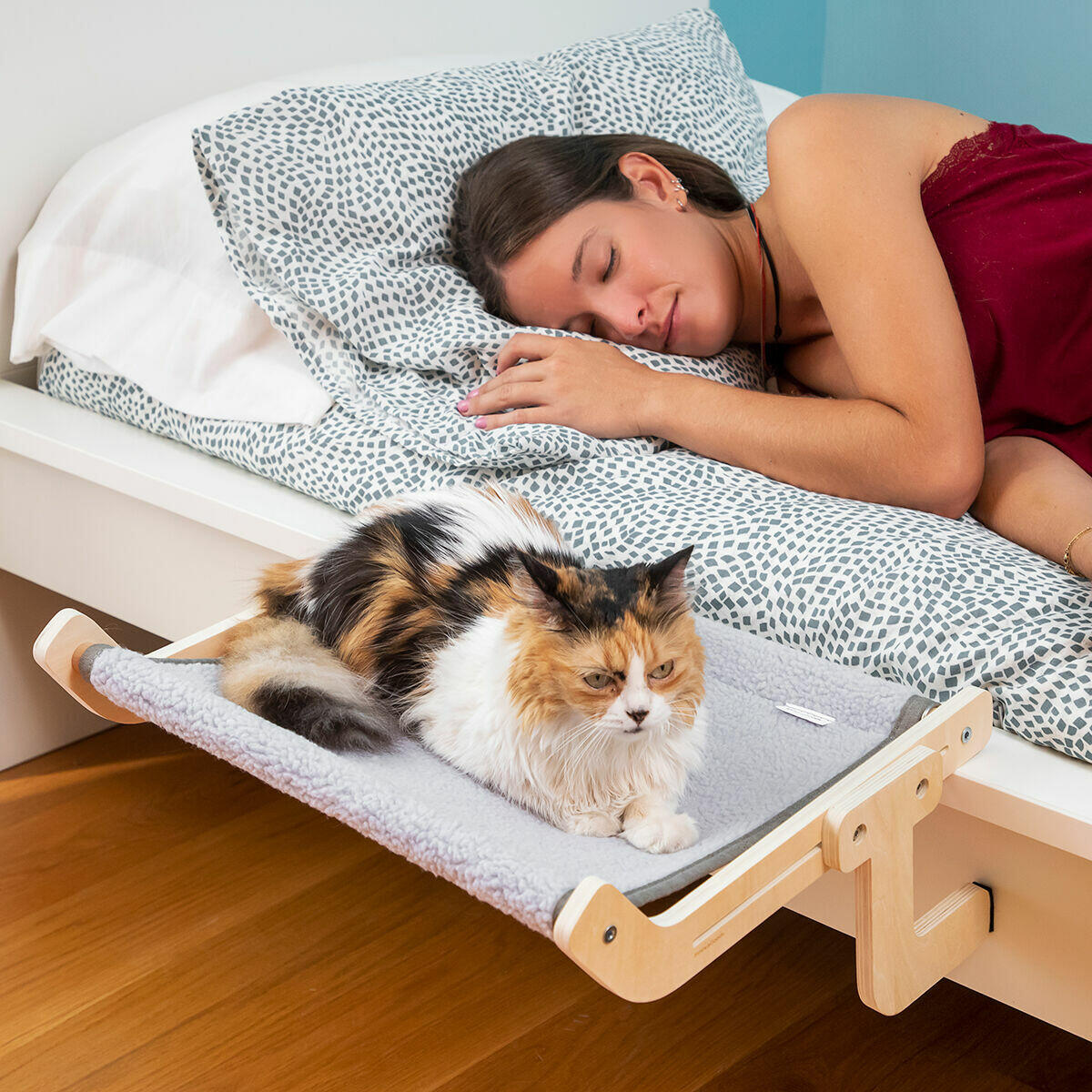 Hamaca Colgante para Gatos – El Trono Que Tu Gato Estaba Esperando